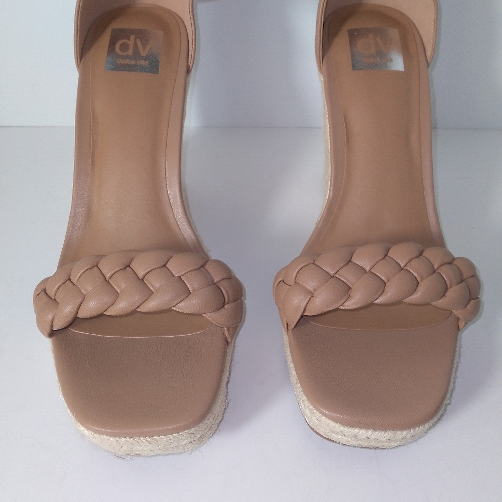 DV By Dolce Vita  Harriat Women's Tan Wedge Sandals Size- 10 - Picture 4 of 7